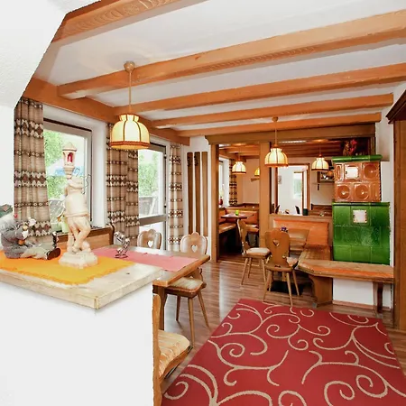 Nyaraló In Near Lift Wenns