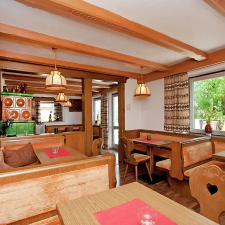 In Near Lift Nyaraló Wenns